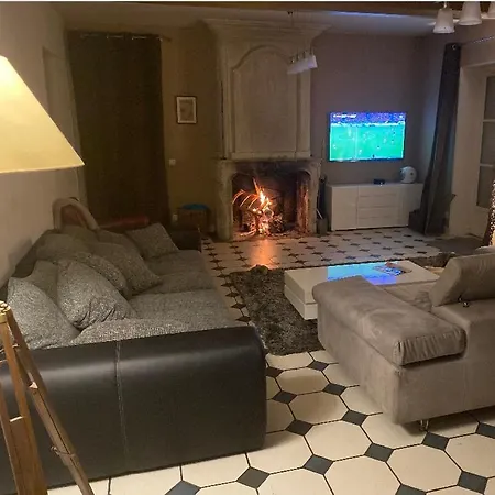 Villa Avec Piscine Chauffée Billard Flipper Us (Val-d'Oise)